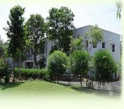 Gujarat Vidyapith Ahmedabad Academic Building photo 8